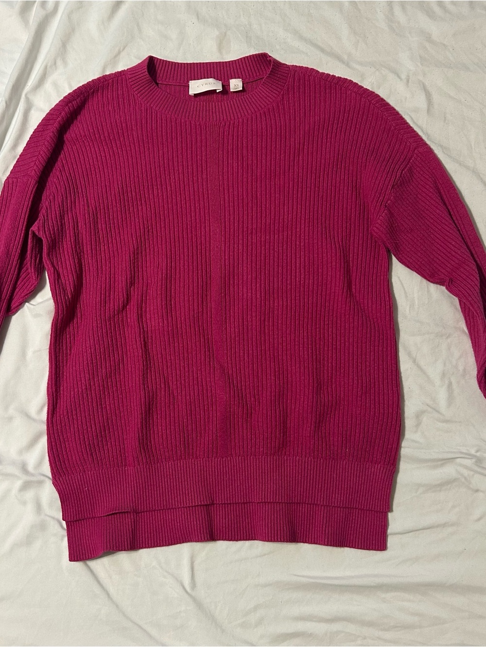 Cyrus Ribbed Crewneck Sweater in Magenta